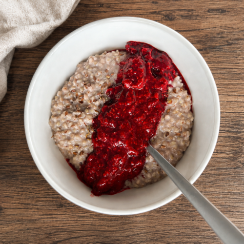 Buchweizen mit warmen Himbeeren 🤍 buchweizen frühstück